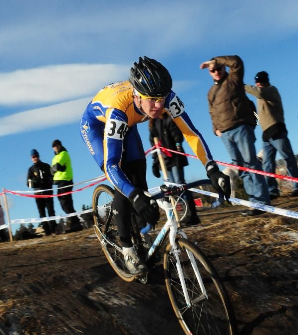 Ben Sonntag (Fort Lewis College) leading the race.