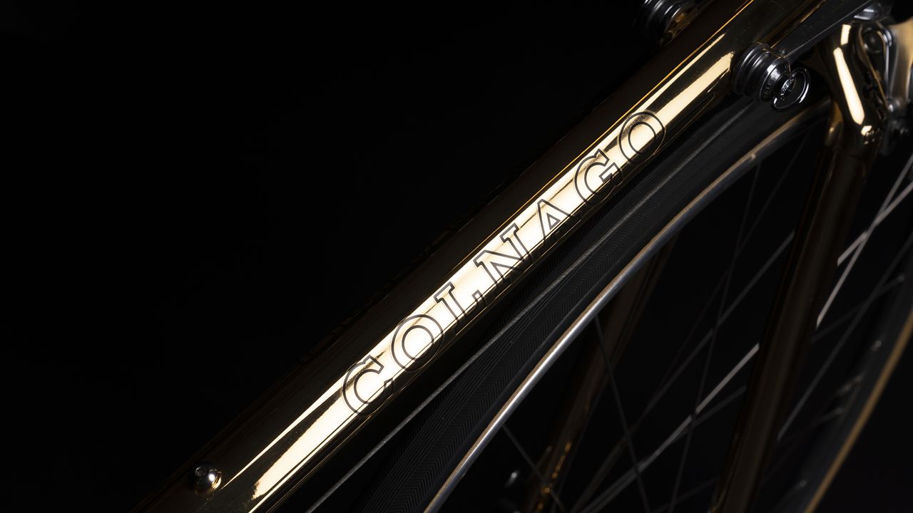 Fine Colnago lettering adorns the down tube
