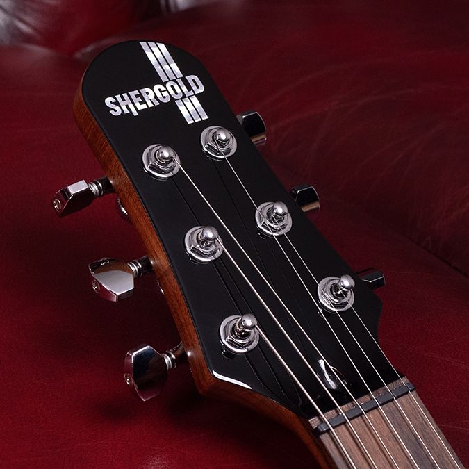 Shergold Masquerader Standard
