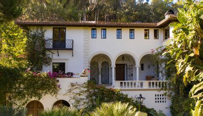 Exterior of Fleetwood Mac’ former house in Santa Monica