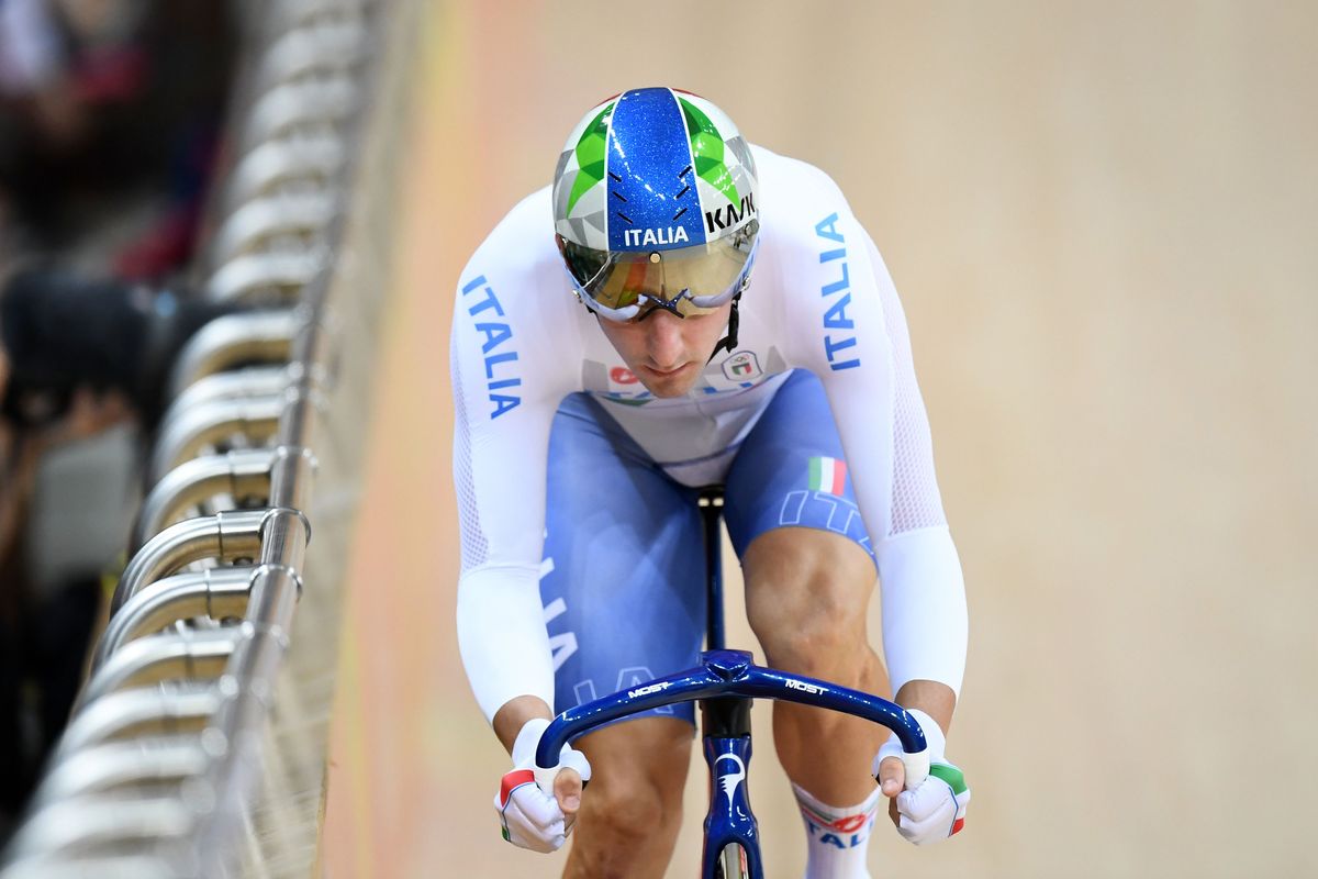 Elia Viviani (Italy) in the flying lap