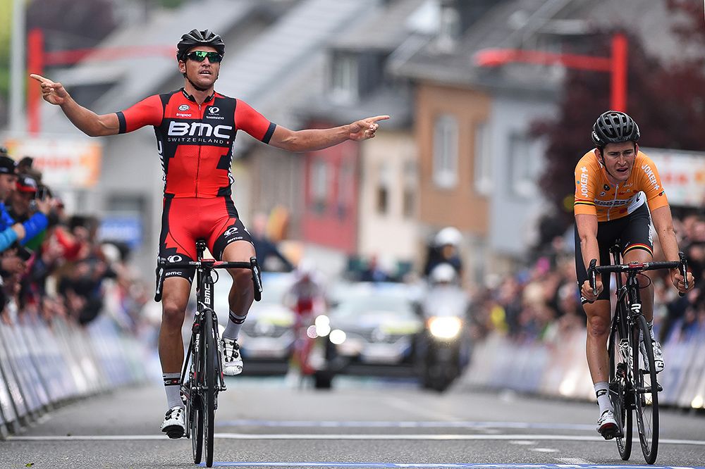 Greg Van Avermaet beats Tiesj Benoot (Lotto Soudal) for the stage 4 win.