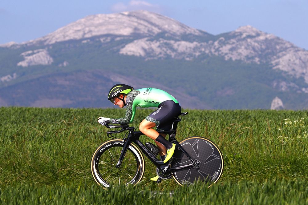 Danielle Rowe of Great Britain and Team WaowDeals Pro Cycling