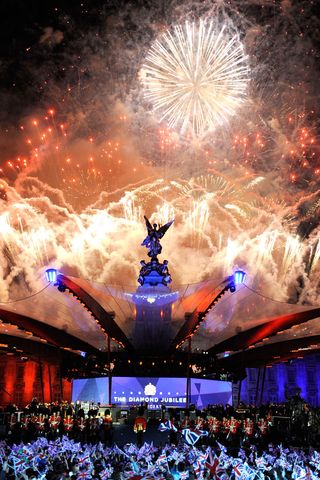 Fireworks at Buckingham Palace