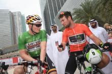 Andre Greipel and Mark Cavendish talk at the start