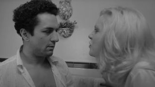 Robert De Niro and Cathy Moriarty in Raging Bull