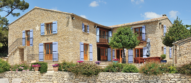properties for sale in Luberon
