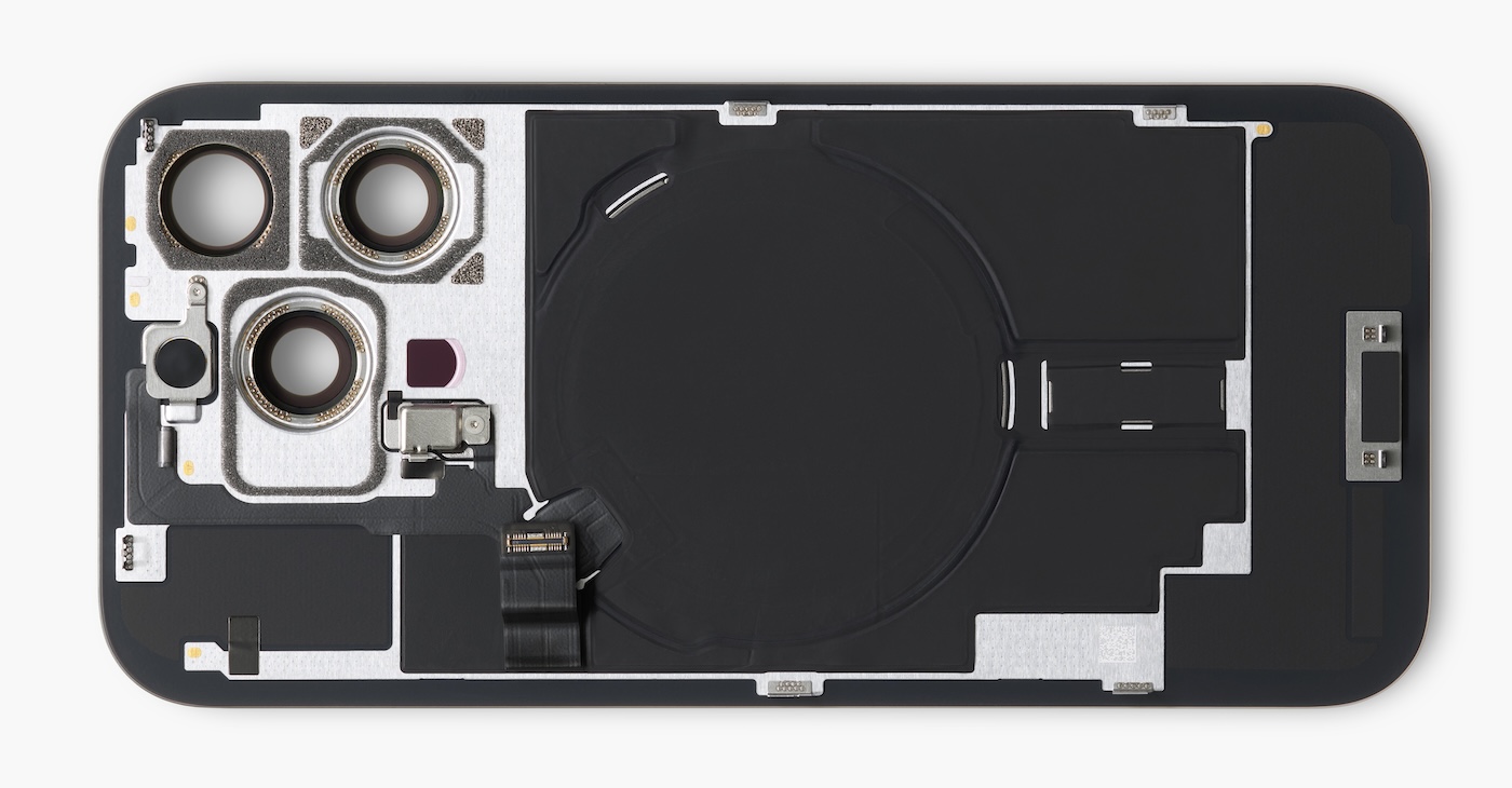 Exclusive: 8 (literally) hidden features of the iPhone 16 and iPhone 16 Pro, with Apple’s Vice President of Product Design for iPhone