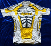 See the Columbia-Highroad jersey here on eBay