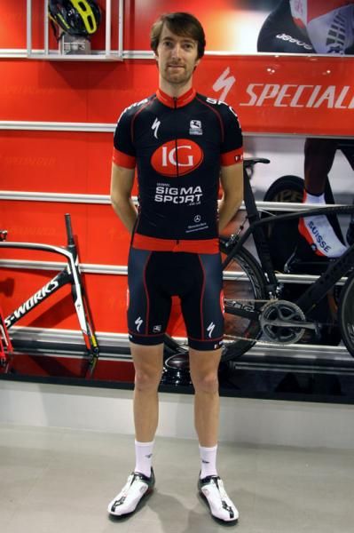 Daniel Lloyd shows off the IG - Sigma Sport jersey