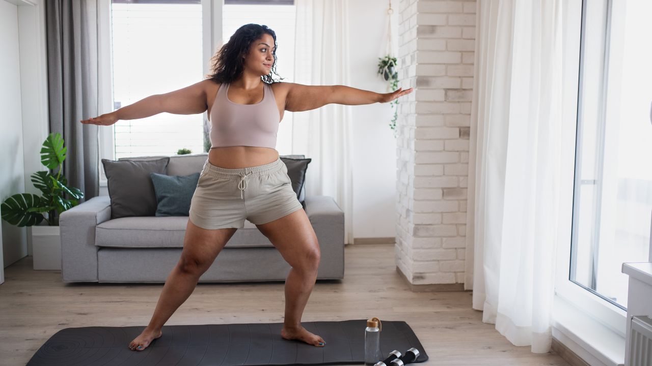 This five-minute yoga routine was all it took to loosen up my tight ...
