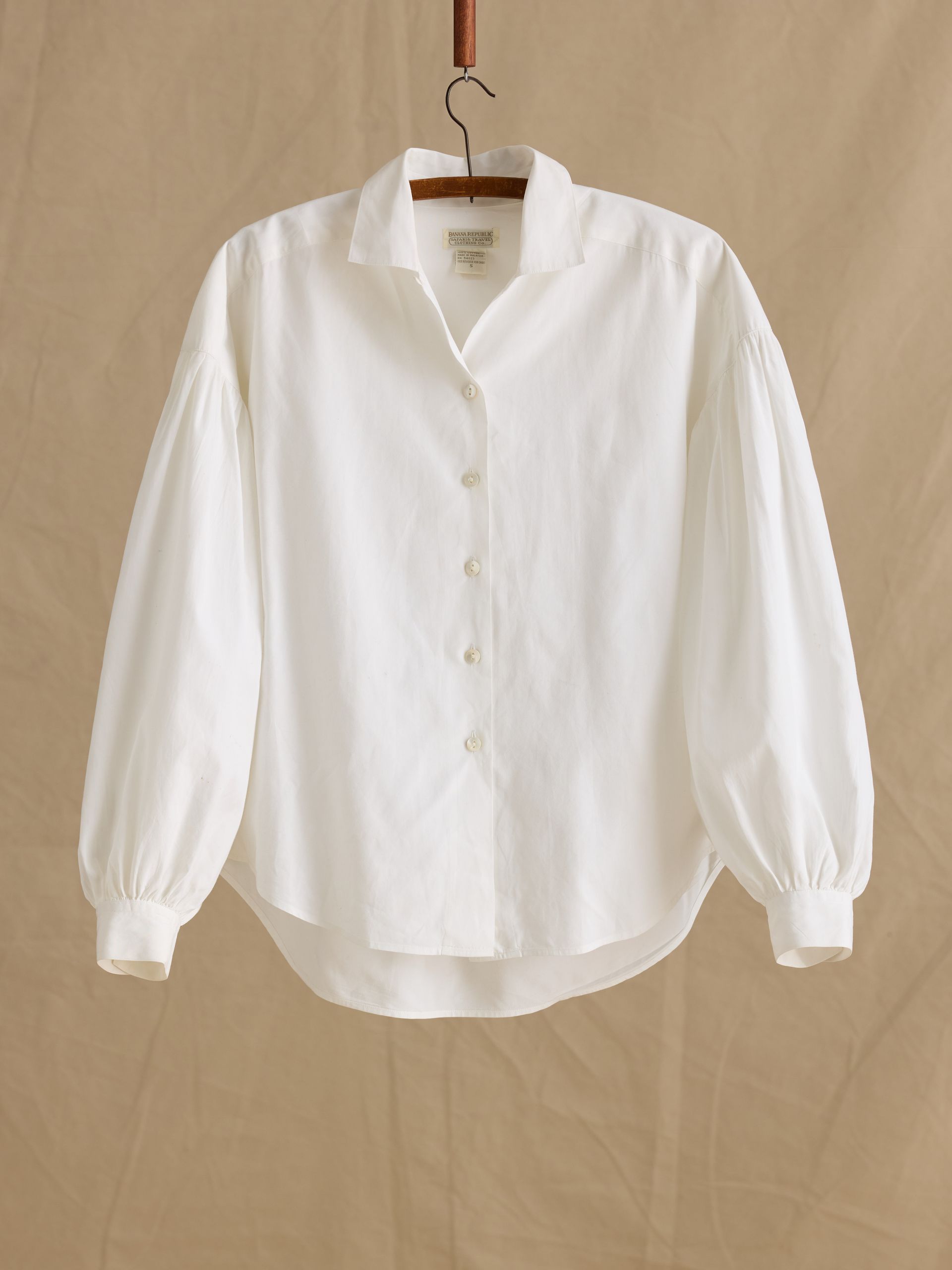 Piece from the Banana Republic vintage drop summer 2026.