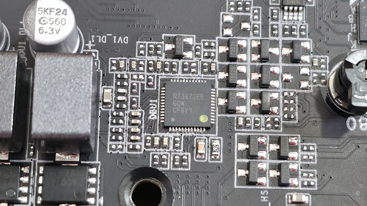 Gigabyte X870 Aorus Stealth - ICs