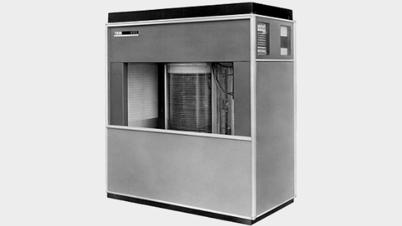The IBM 350 is generally considered to be the world's first hard drive