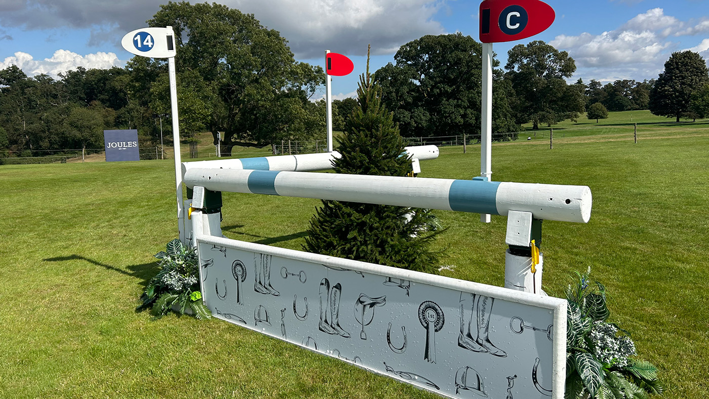 fence14c