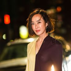 Chriselle Lim walking across a street in New York - gettyimages 1370947031