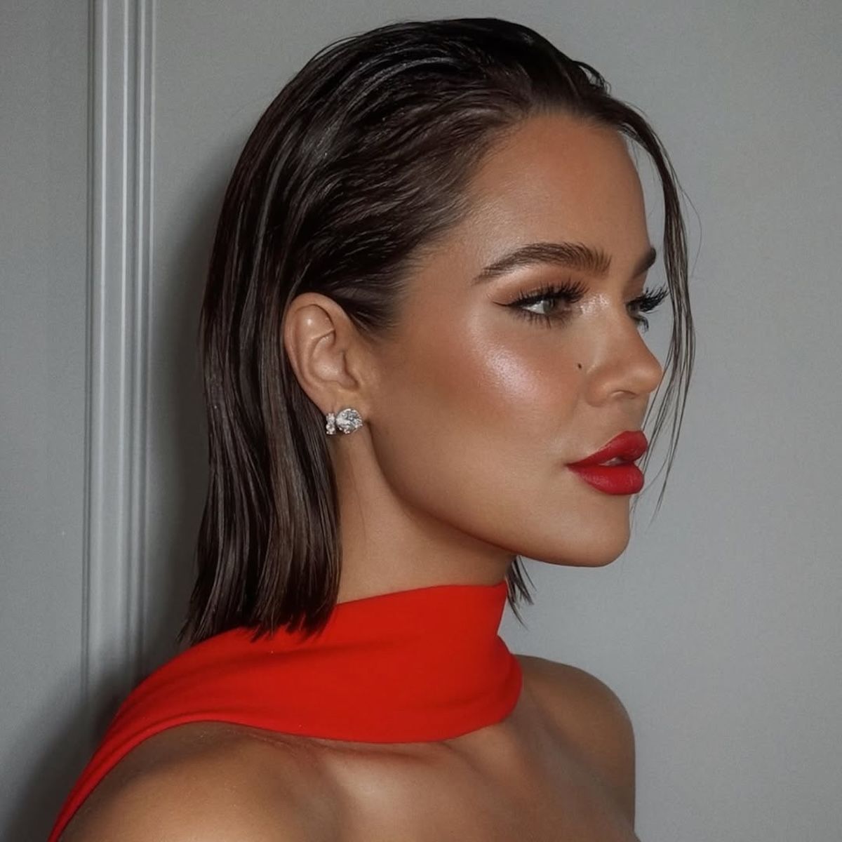 Khloe Kardashian.