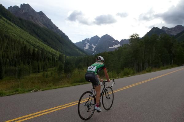 Amity Elliot (Team Kenda) climbs to the scenic Maroon Bells in stage one of the Aspen Pro Women's Stage Race.