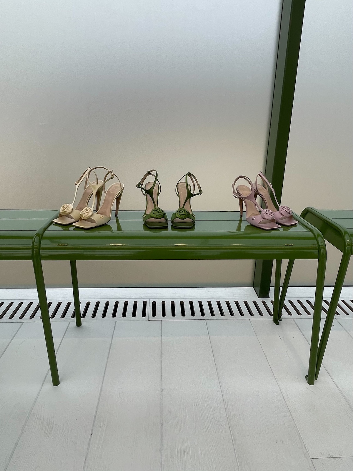 Dior A/W 2026 closer look at runway looks and accessories