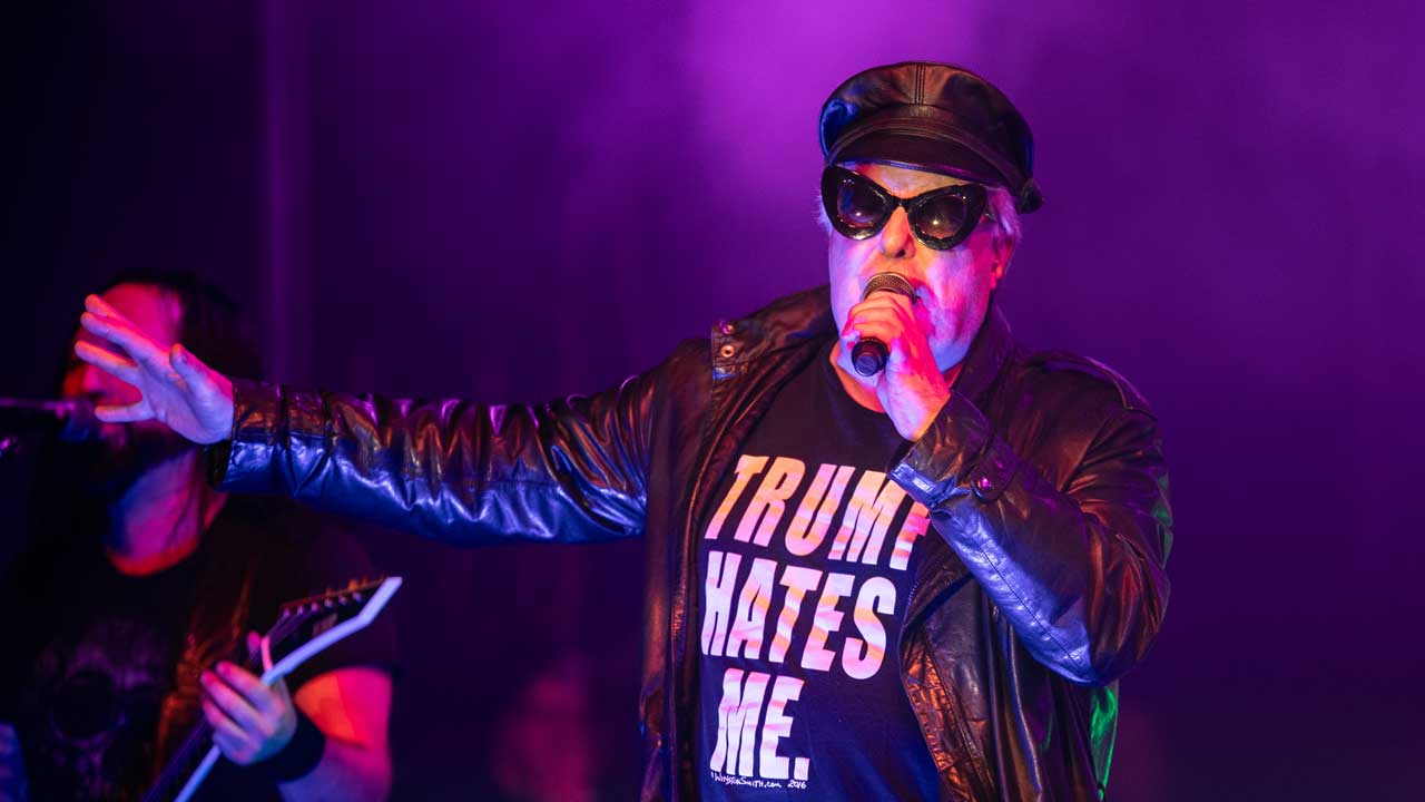 Jello Biafra onstage