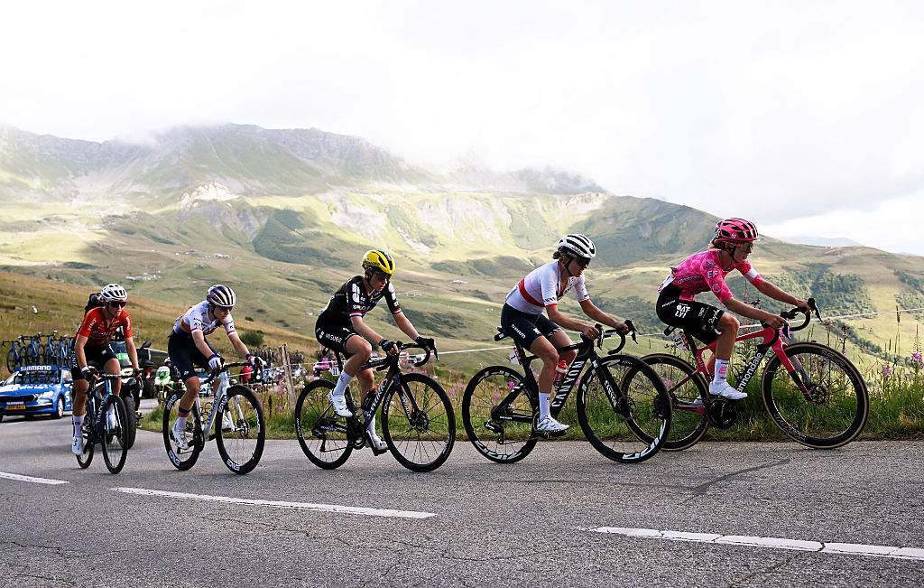 Kasia Niewiadoma-Phinney and Cedrine Kerbaol at the Tour de France Femmes