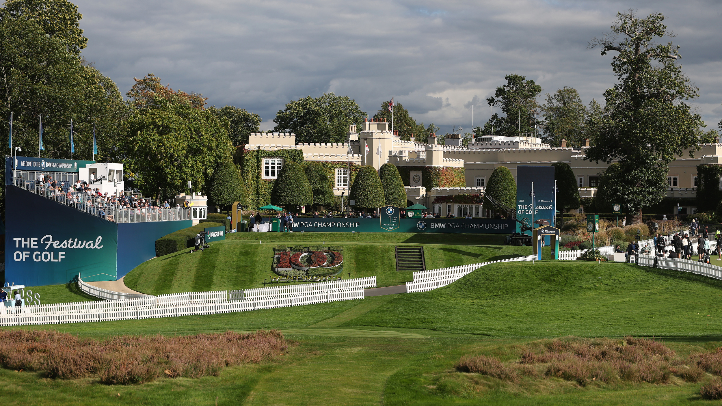 Looking back down the 1st at Wentworth during the BMW PGA Championship with the tee and clubhouse beyond