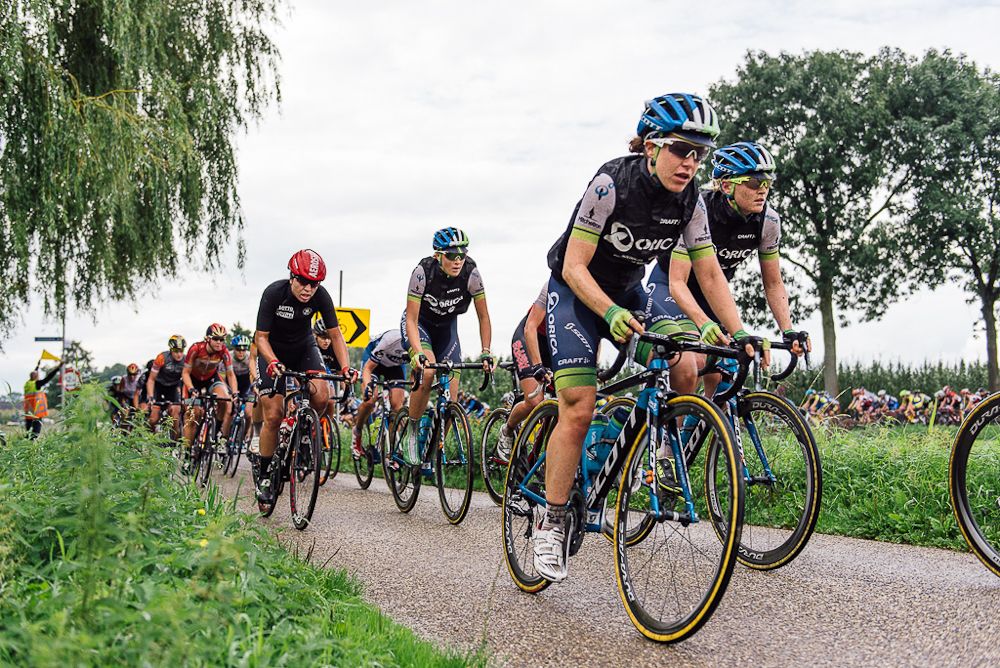 Orica-AIS on the front.