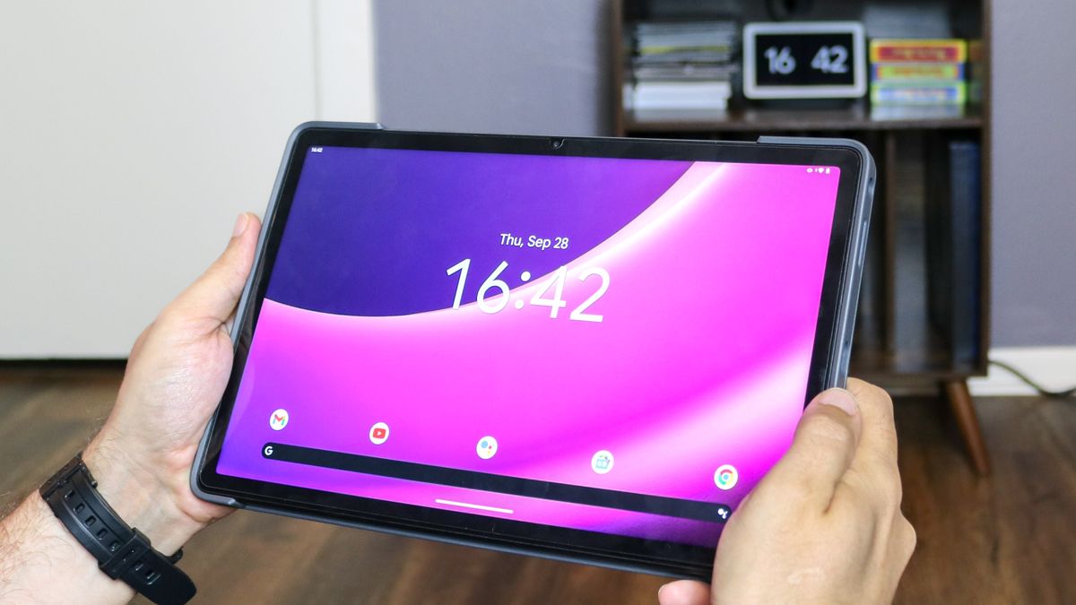 I use these 3 tricks with all my tablets so they don’t just feel like a bigger phone