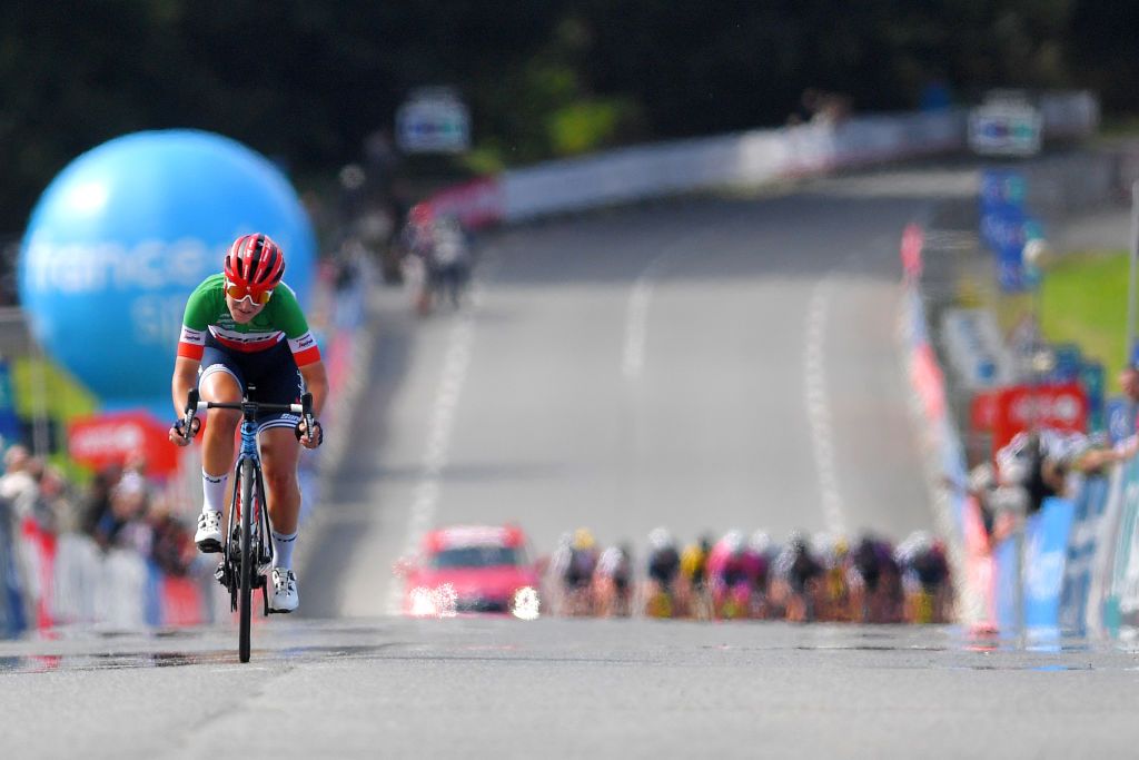 Elisa Longo Borghini wins GP de Plouay