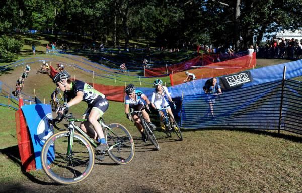 Annis leads Van Gilder and Bruno Roy