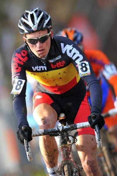 Belgian champion Jim Aernouts ended the day in fourth place.