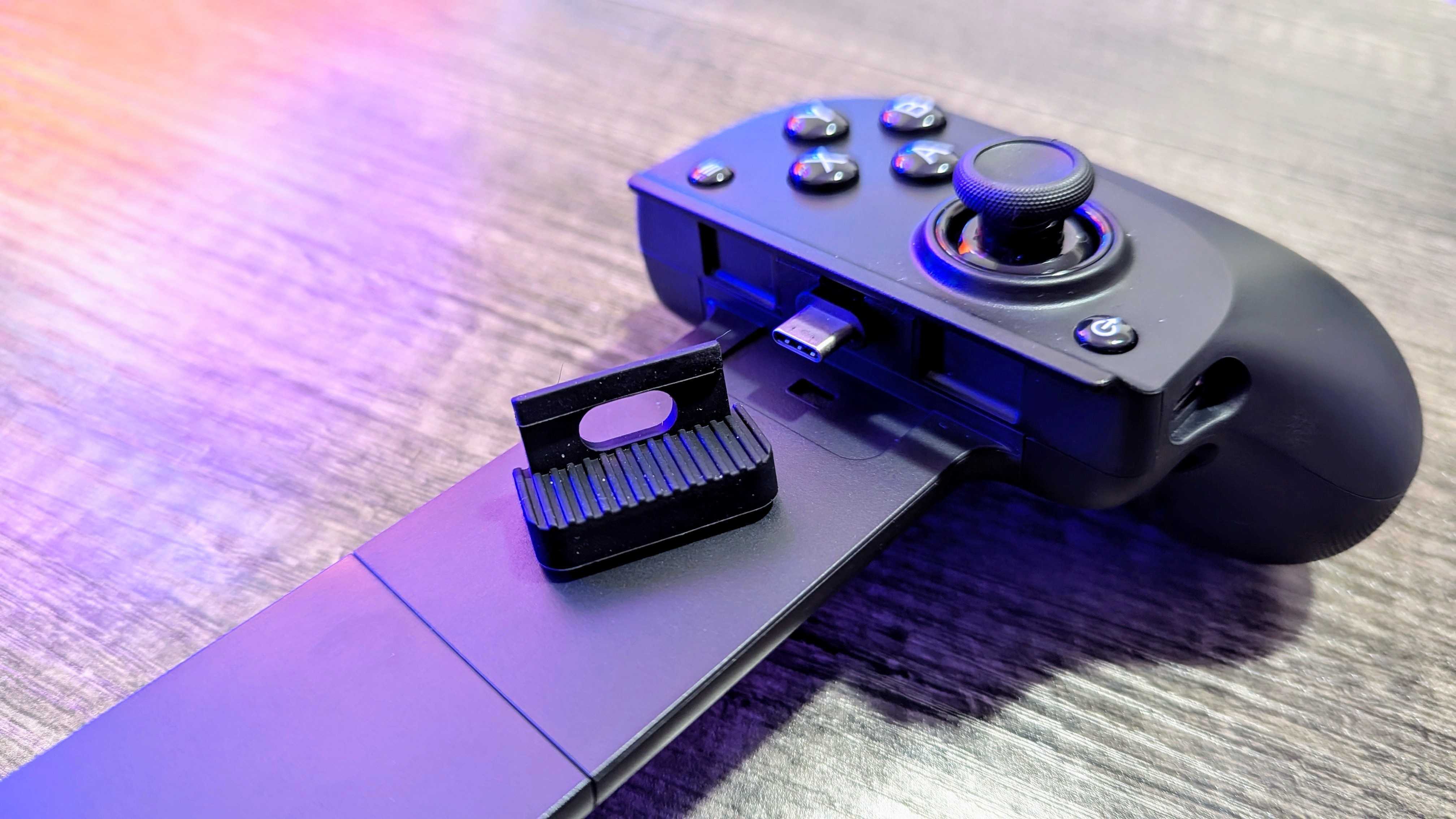 Image of the Razer Kishi V3 Pro mobile gaming controller.