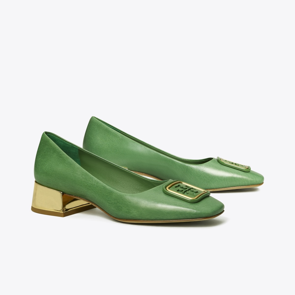 Georgia Pump in Green, Size 6.5