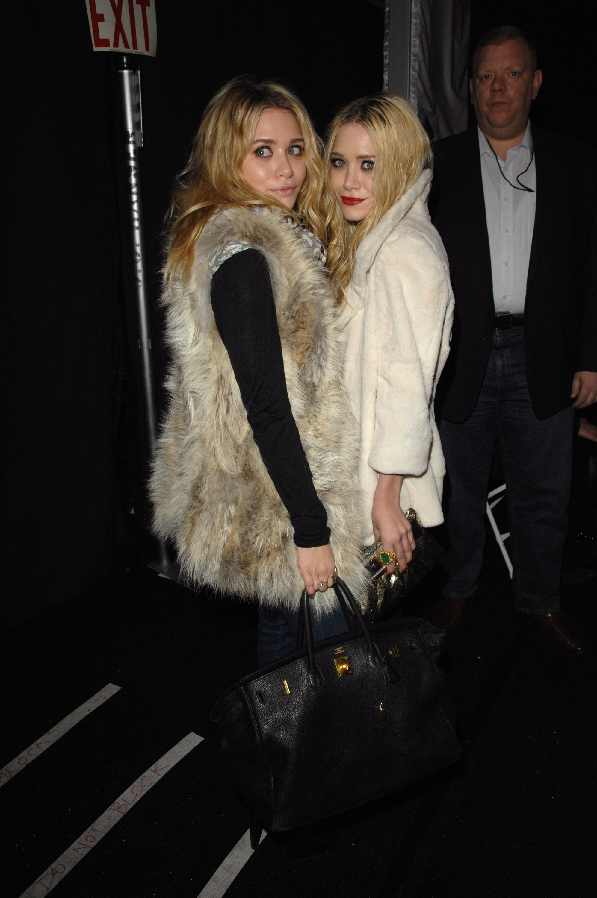 An image of Mary-Kate Olsen wearing an Hermès Birkin.
