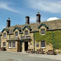 The Devonshire Arms at PilsleyDistance to Chatsworth:Tripadvisor rating: The Devonshire Arms at PilsleyDistance to Chatsworth:Tripadvisor rating: