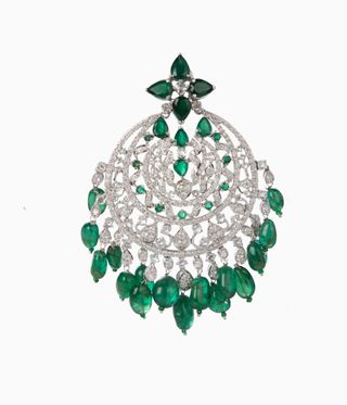 Estaa headdress in diamonds with dangling emeralds