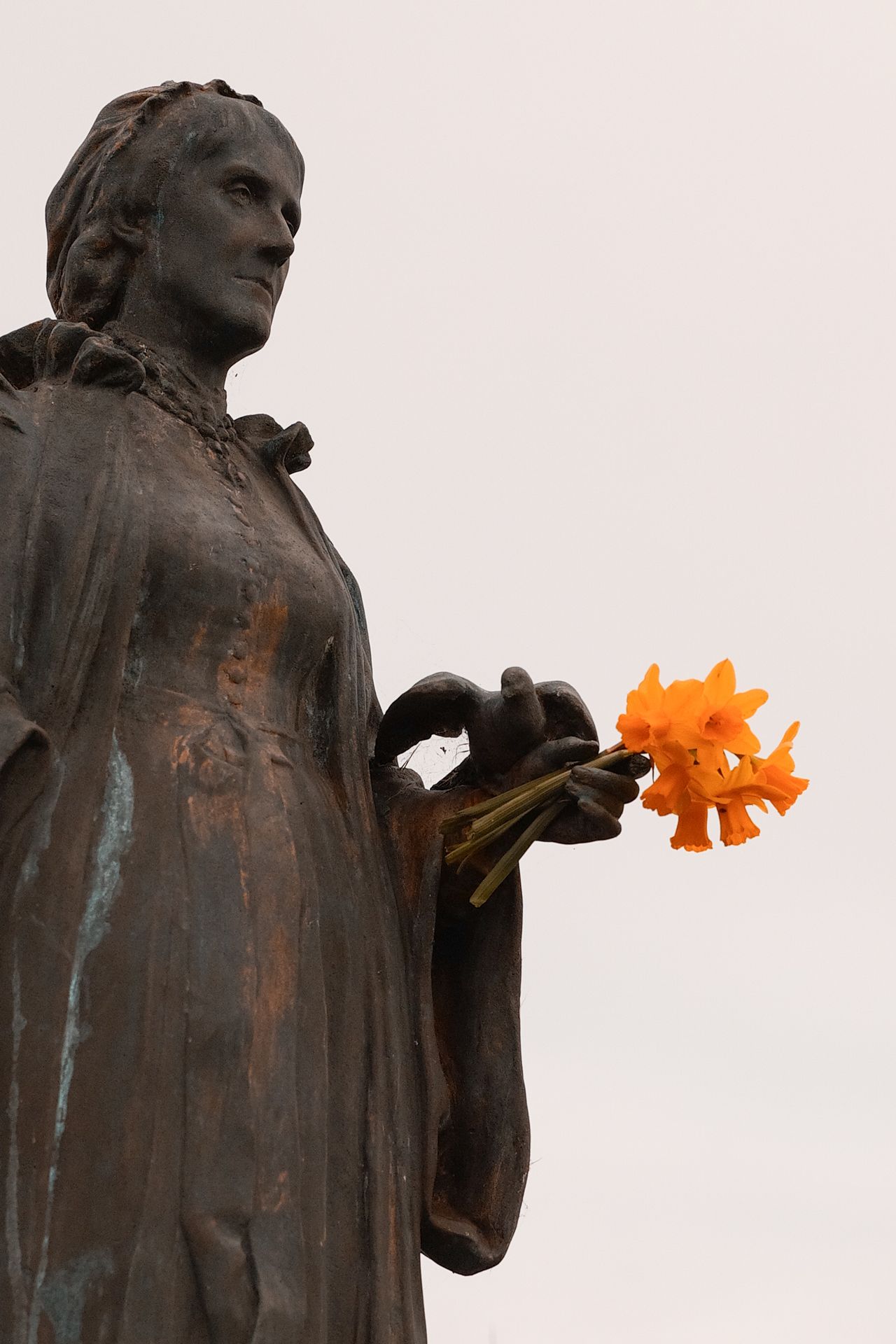 A photo of a statue, taken on a Sigma BF camera