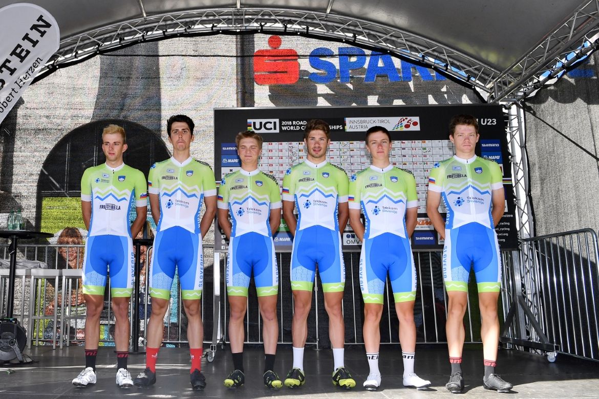 Tour de l'Avenir winner Tadej Pogačar before the start with his Slovenia teammates.
