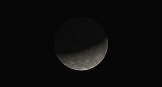 The planet Mercury will be visible in the evening sky about 40 minutes after sunset in the late April 2022 night sky.