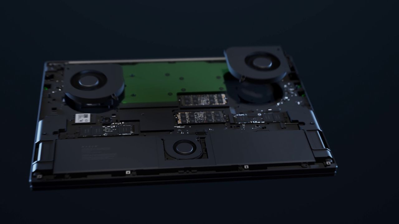 Image of the Razer Blade 18 (2024).