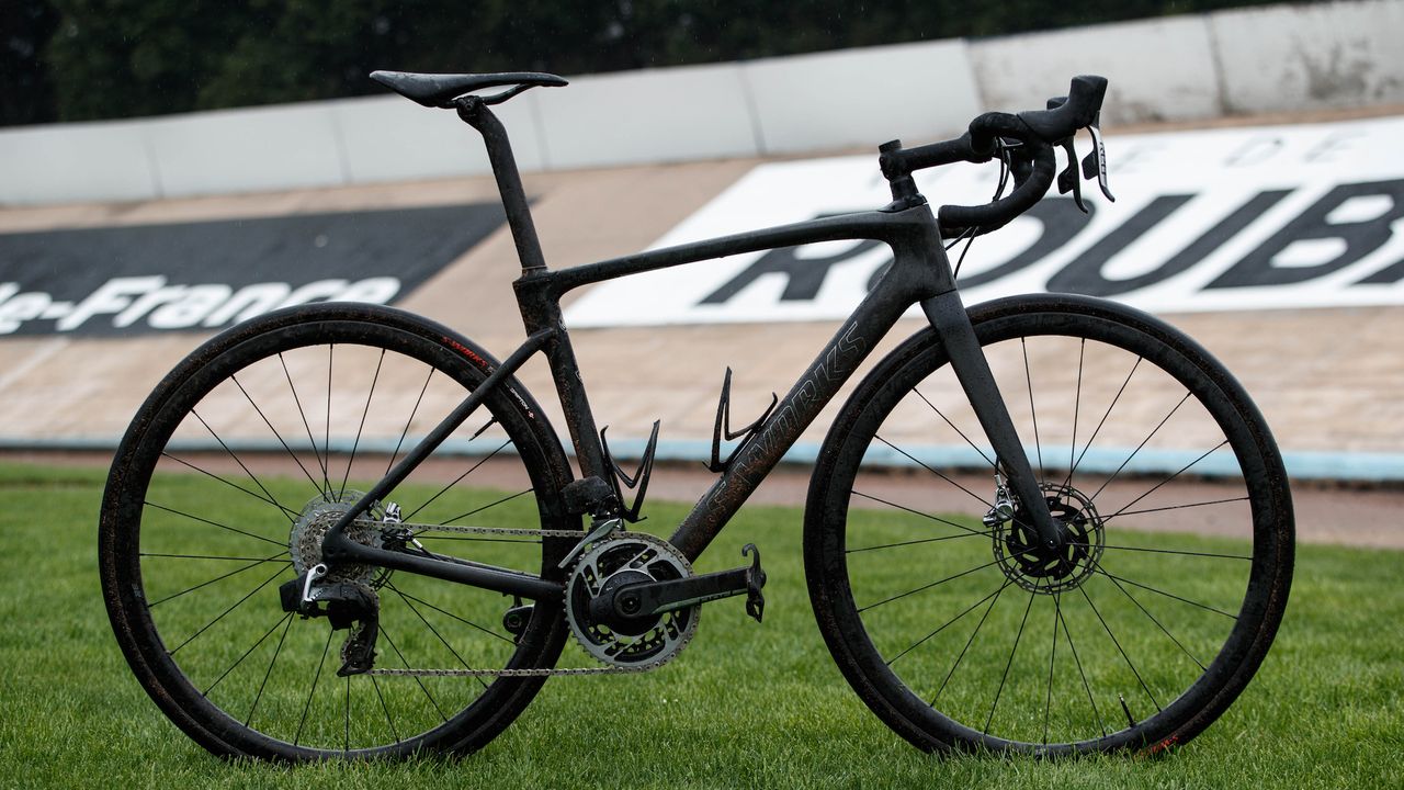 More aero than a Tarmac, lighter than a Venge