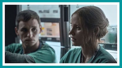 L to R: Eddie Redmayne as Charlie Cullen and Jessica Chastain as nurse Amy Loughren in The Good Nurse