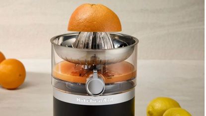 The KitchenAid Go Cordless Citrus Juicer