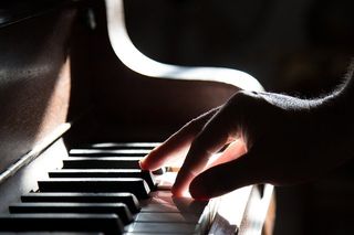 Klavier spielen lernen per App