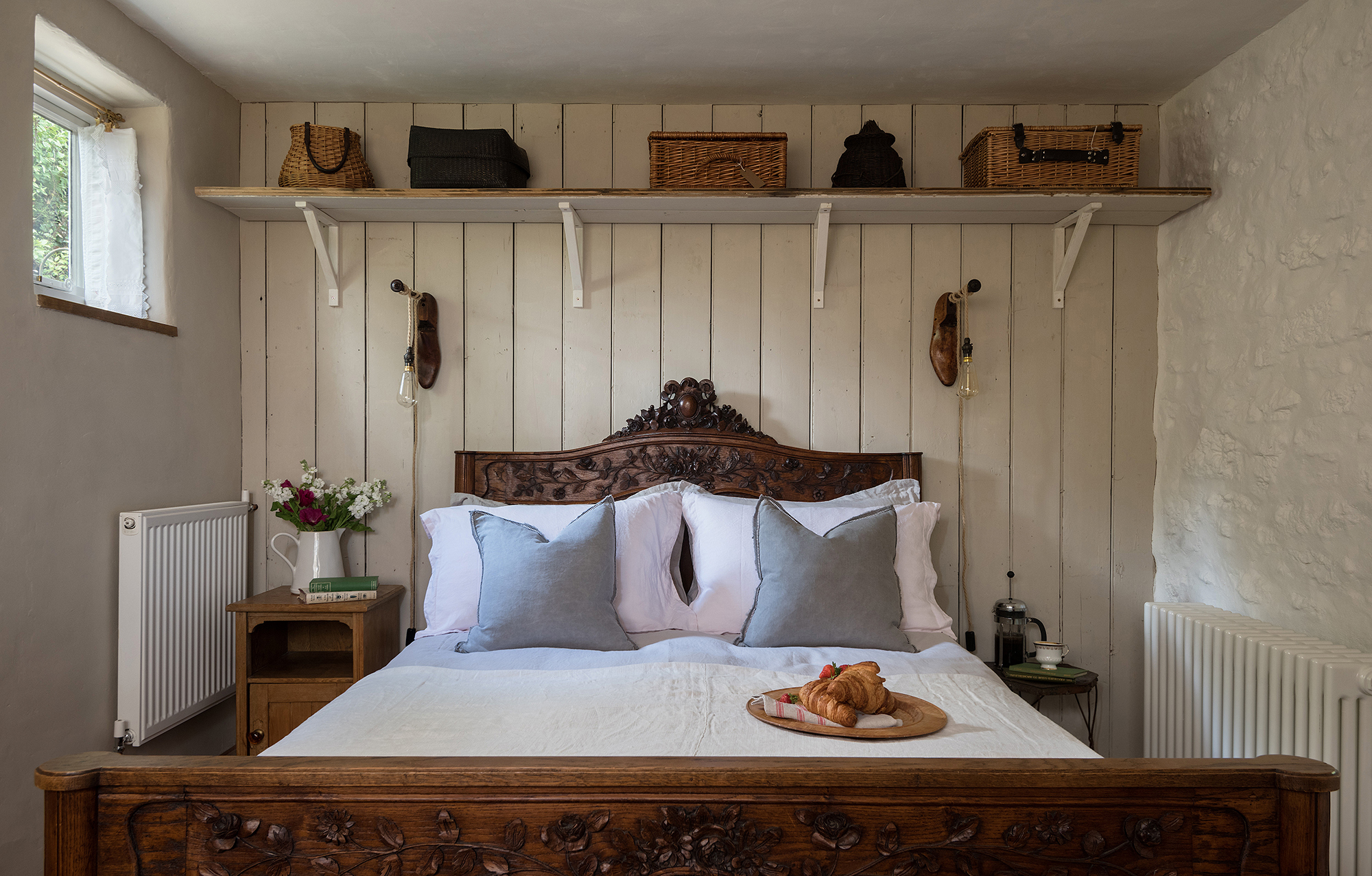 weatherboarded rustic bedroom