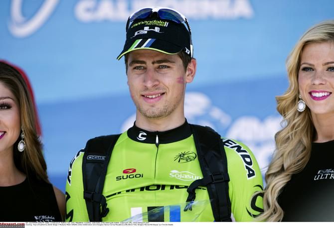 Peter Sagan smiles at the fans on the Stage 7 podium
