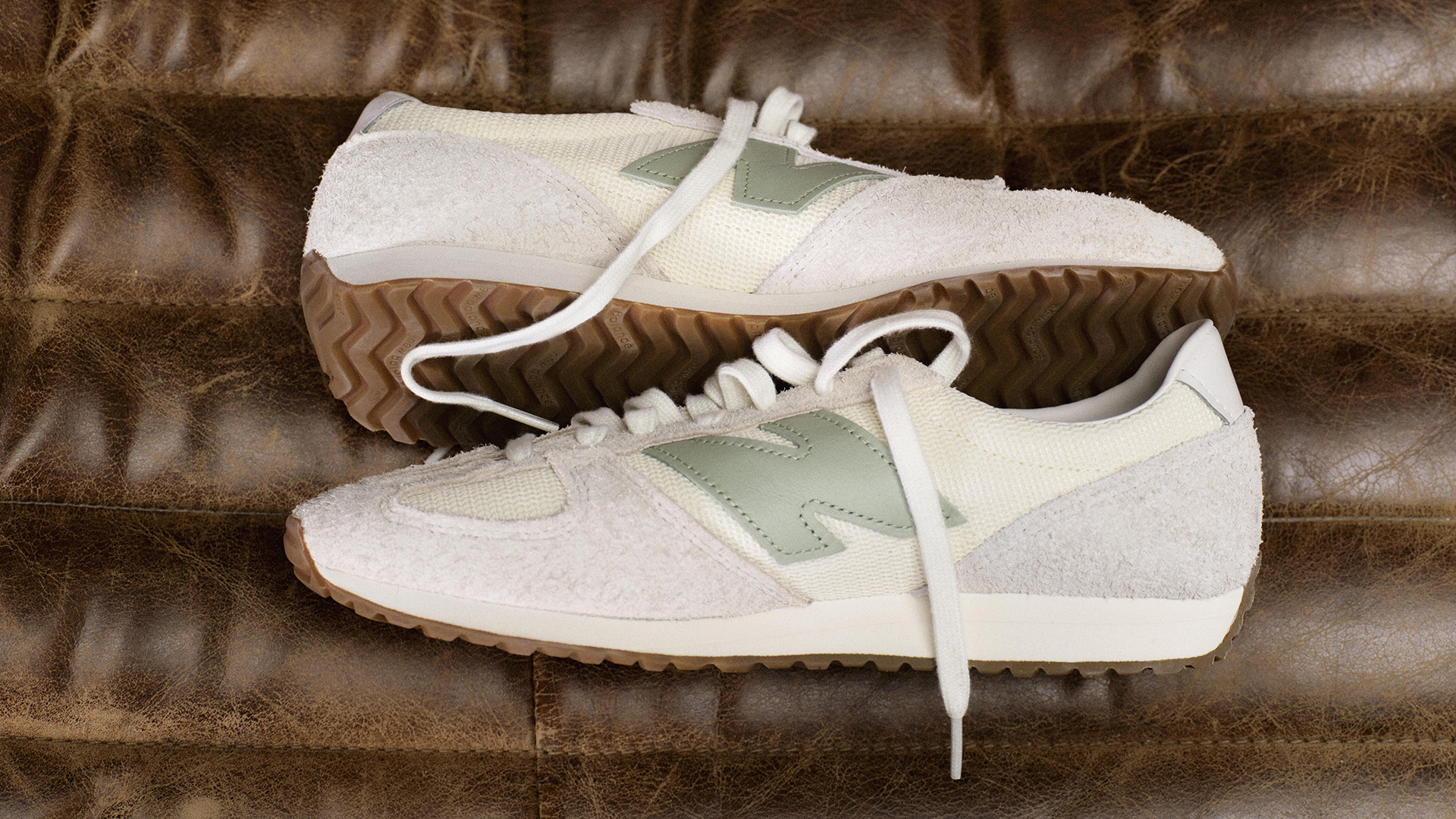 New Balance 471 in Angora with Garter Snake
