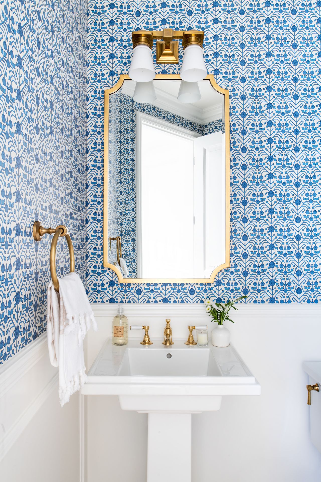 bicoastal interior design in manhattan beach property southern california