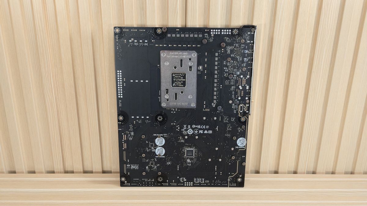 MSI X870E Carbon Max Wifi - Motherboard