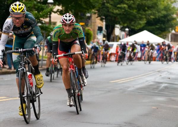 The field, which reduced in size due to crashes and weather related mechanicals, oddly resumed much of its original size as the race went on.